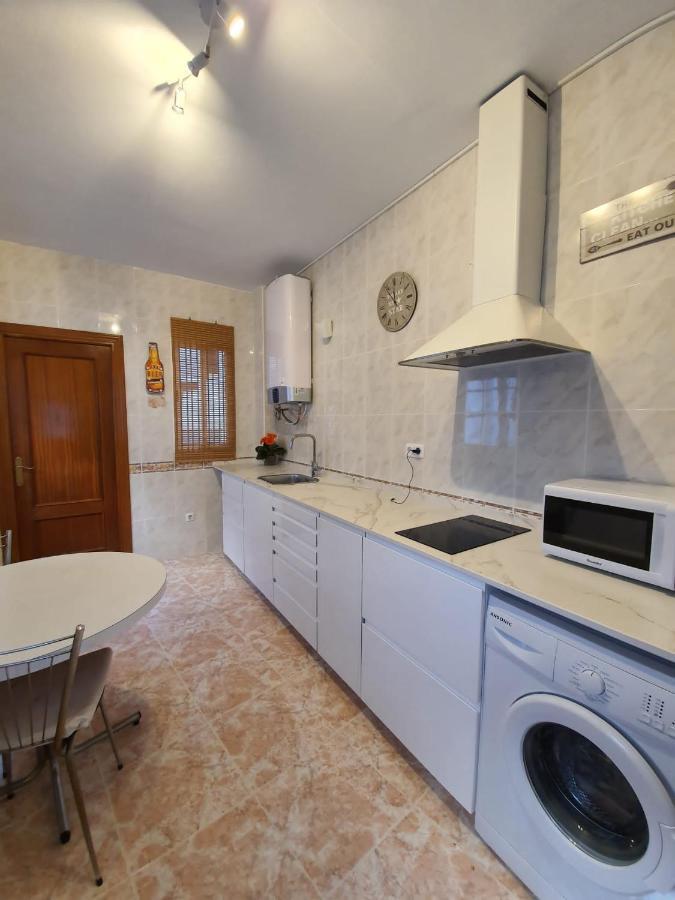 Apartamento Ollerias Malaga Luaran gambar