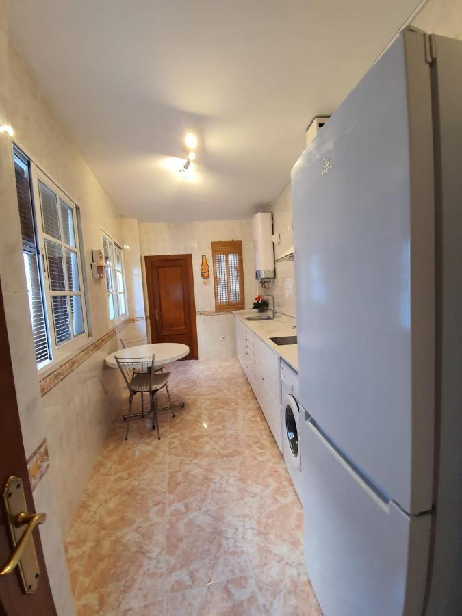 Apartamento Ollerias Malaga Luaran gambar
