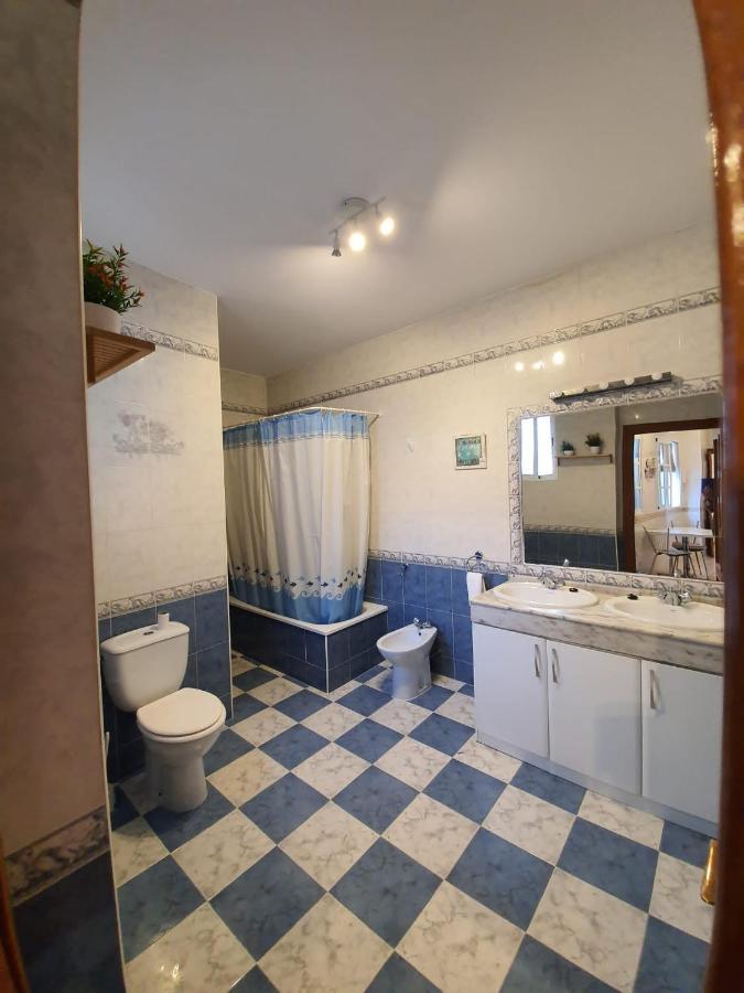 Apartamento Ollerias Malaga Luaran gambar