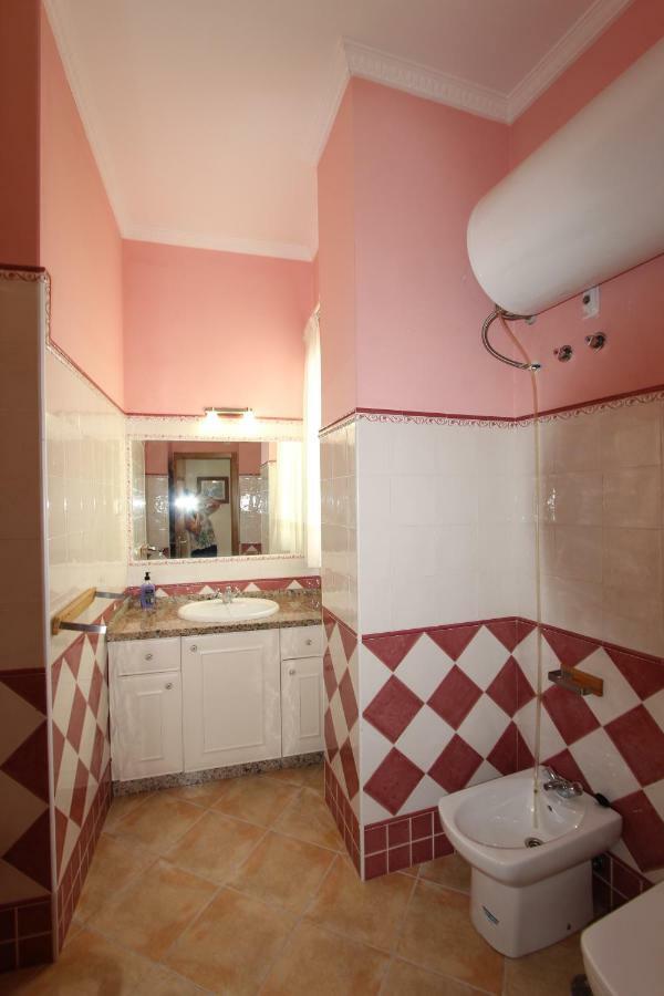 Apartamento Ollerias Malaga Luaran gambar