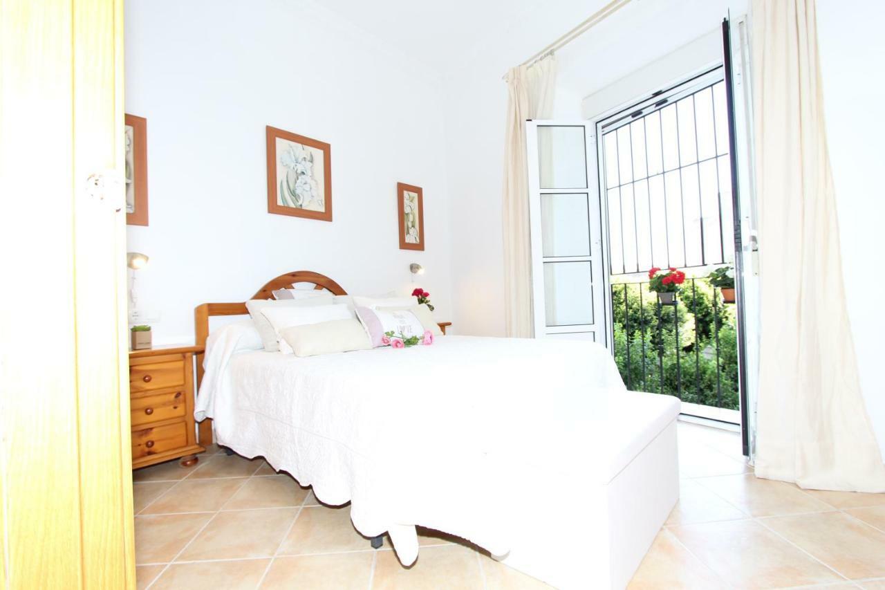 Apartamento Ollerias Malaga Luaran gambar