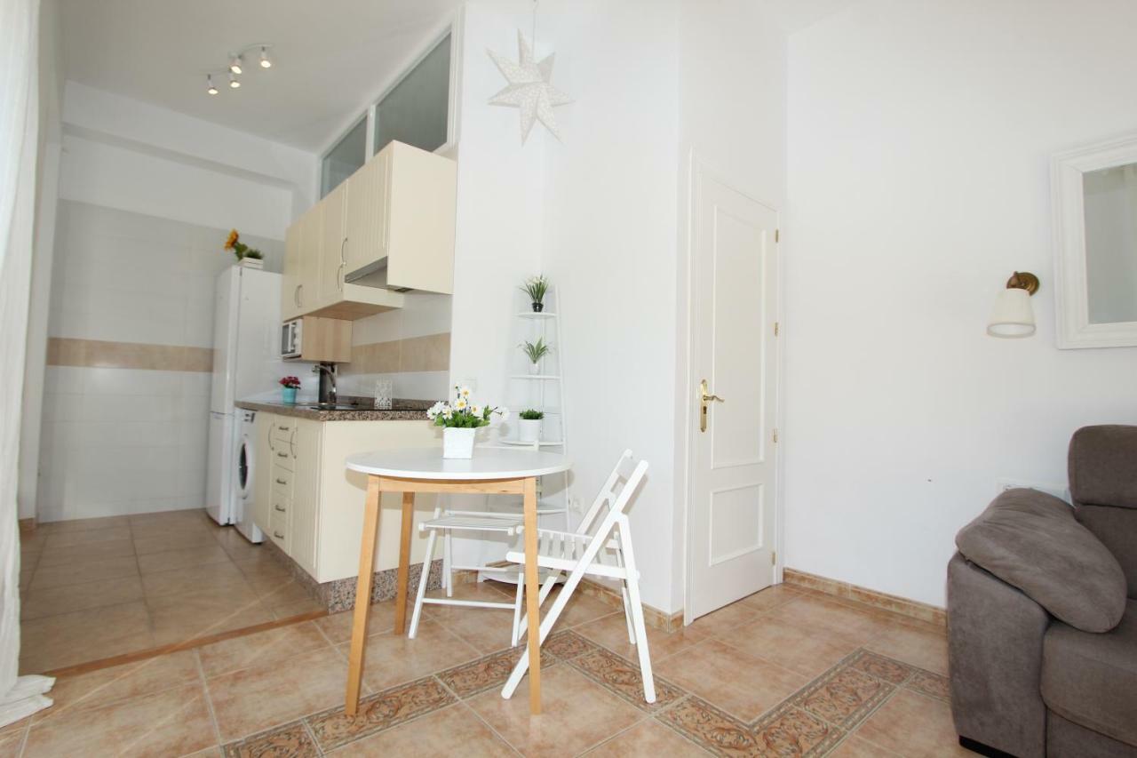 Apartamento Ollerias Malaga Luaran gambar